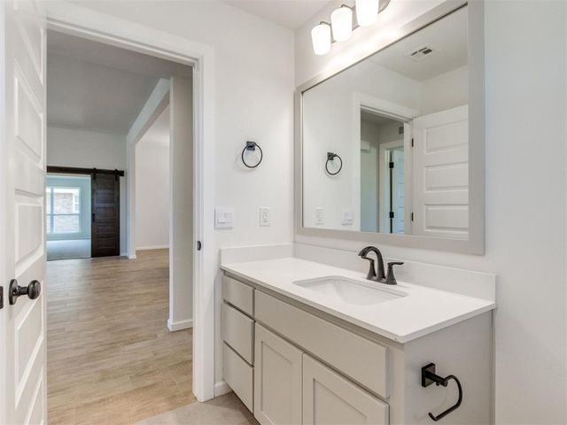 8708 NW 75th Street, Oklahoma City, OK 73132