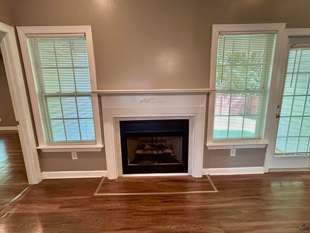 220 Gray Fox Crossing, Bonaire, GA 31005