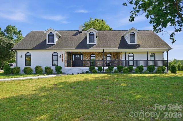 5009 Hemby Road, Matthews, NC 28104