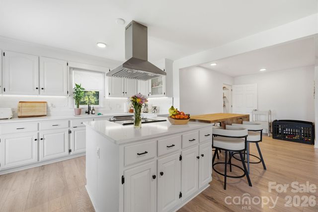 5009 Hemby Road, Matthews, NC 28104
