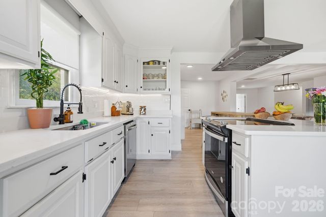 5009 Hemby Road, Matthews, NC 28104