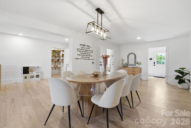 5009 Hemby Road, Matthews, NC 28104