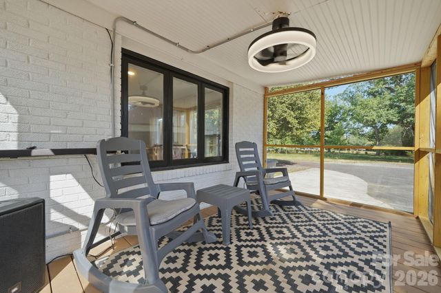 5009 Hemby Road, Matthews, NC 28104
