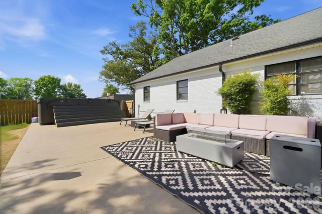 5009 Hemby Road, Matthews, NC 28104