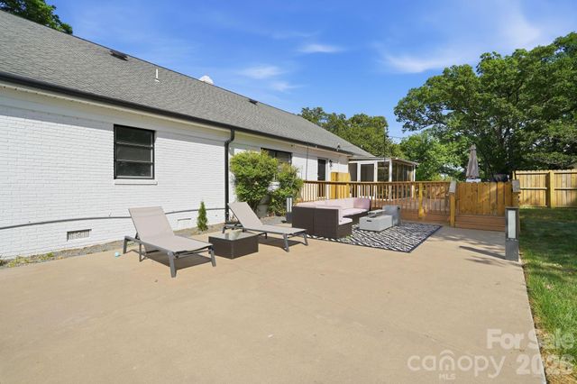 5009 Hemby Road, Matthews, NC 28104