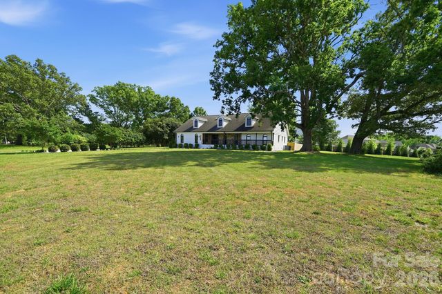 5009 Hemby Road, Matthews, NC 28104