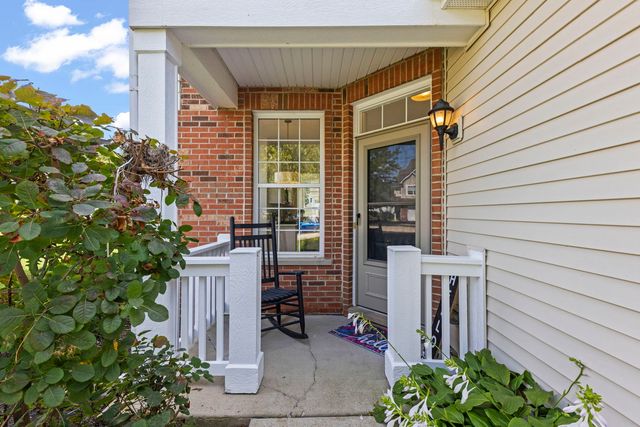 911 Bluebell Circle, Joliet, IL 60431