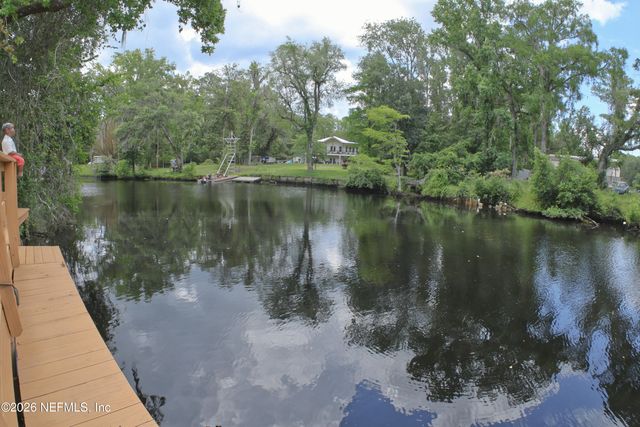 4162 SCENIC Drive, Middleburg, FL 32068