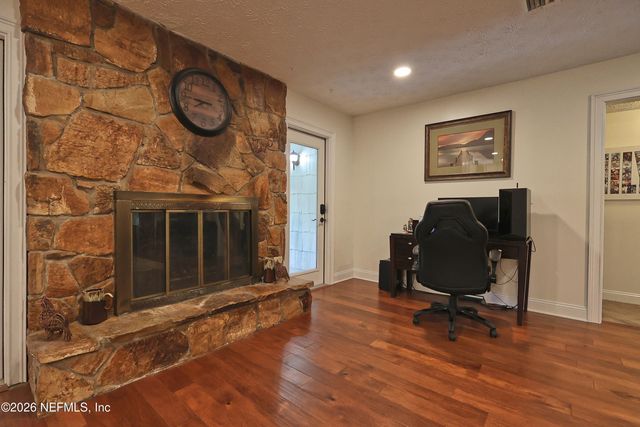 4162 SCENIC Drive, Middleburg, FL 32068