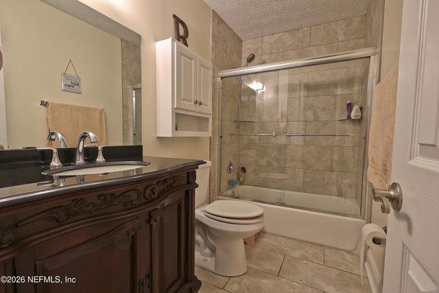 4162 SCENIC Drive, Middleburg, FL 32068