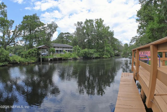 4162 SCENIC Drive, Middleburg, FL 32068