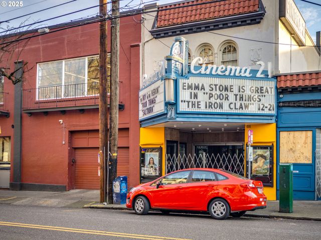 2109 Nw IRVING St Nw 410, Portland, OR 97210