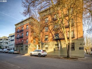 2109 Nw IRVING St Nw 410, Portland, OR 97210