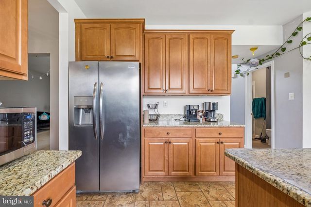 211 TOLLGATE RD, Quakertown, PA 18951