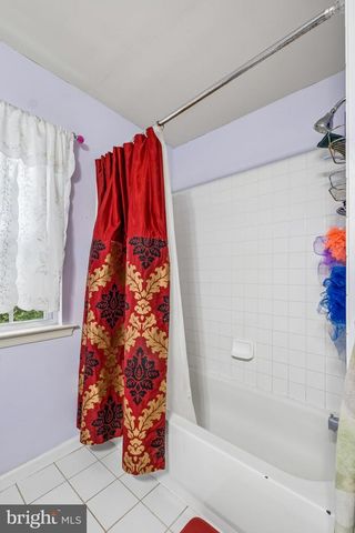 211 TOLLGATE RD, Quakertown, PA 18951