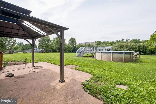 211 TOLLGATE RD, Quakertown, PA 18951
