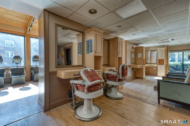 2404 Main Street, Hartford, CT 06120