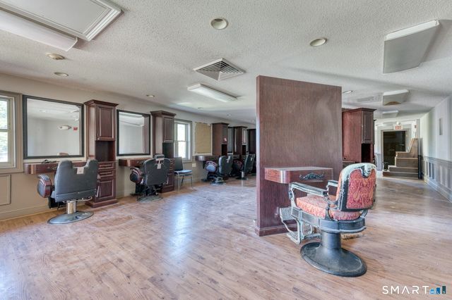 2404 Main Street, Hartford, CT 06120