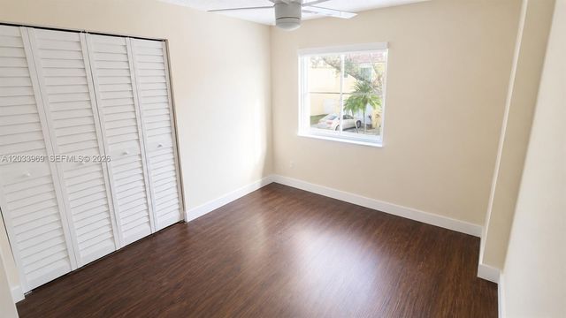 320 SW 99th Ave, Pembroke Pines, FL 33025