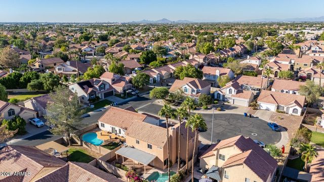 819 W KYLE Court, Gilbert, AZ 85233