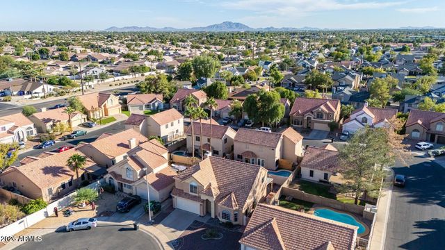 819 W KYLE Court, Gilbert, AZ 85233