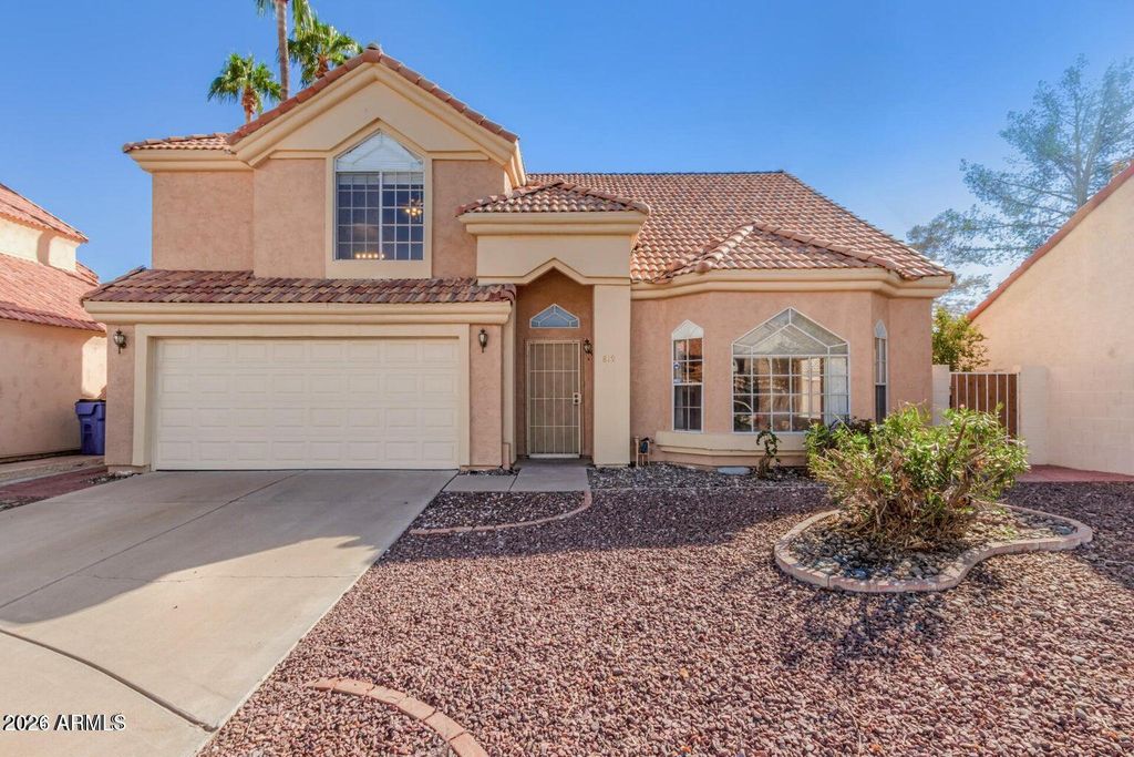 819 W KYLE Court, Gilbert, AZ 85233