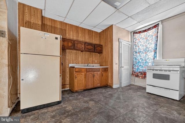 1714 POPLAR GROVE ST, Baltimore, MD 21216
