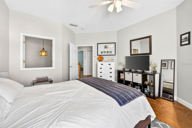 238 COLUMBIA DRIVE, Tampa, FL 33606