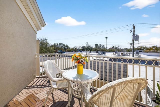 238 COLUMBIA DRIVE, Tampa, FL 33606