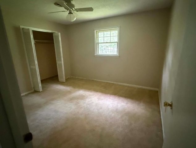 108 Fleming St, Tullahoma, TN 37388