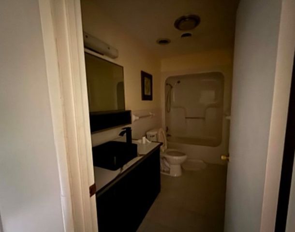 108 Fleming St, Tullahoma, TN 37388