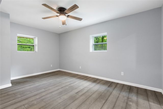 140 W Cardinal Lane, Diamond City, AR 72644