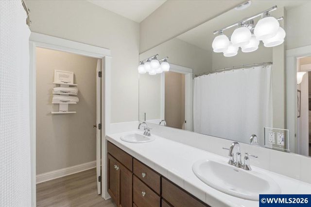 2095 NE East Devils Lake Rd, Otis, OR 97368