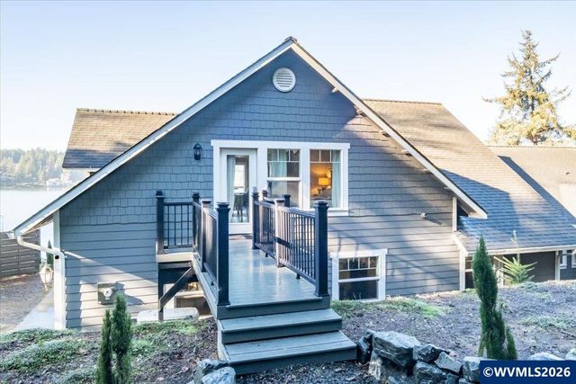 2095 NE East Devils Lake Rd, Otis, OR 97368