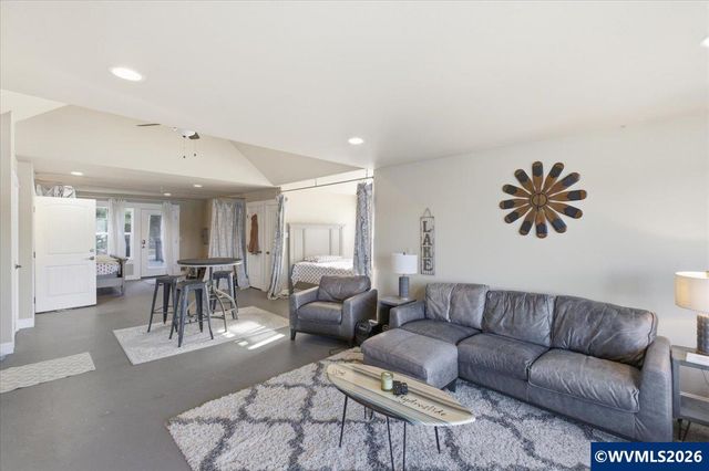 2095 NE East Devils Lake Rd, Otis, OR 97368