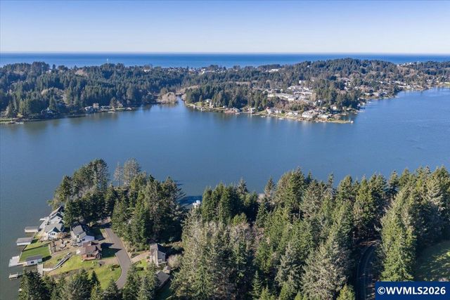 2095 NE East Devils Lake Rd, Otis, OR 97368