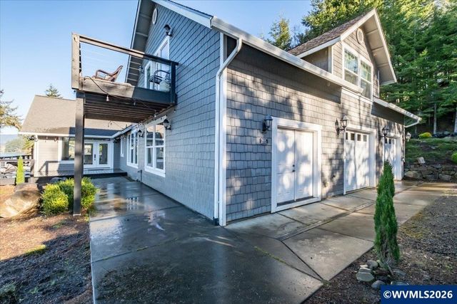 2095 NE East Devils Lake Rd, Otis, OR 97368