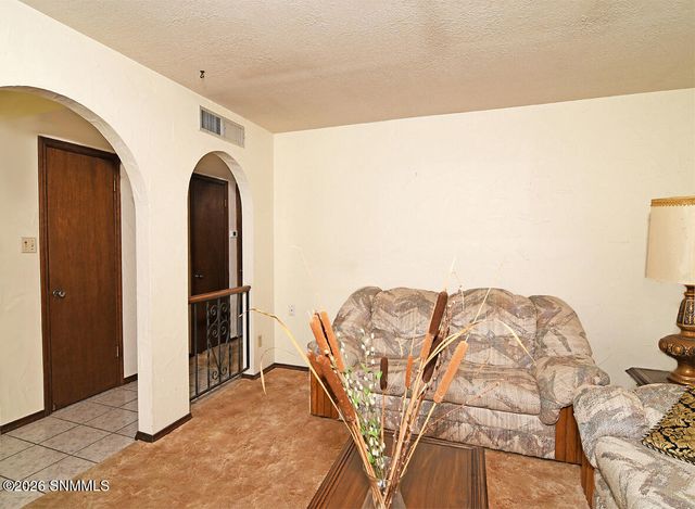 2744 Topley Avenue, Las Cruces, NM 88005
