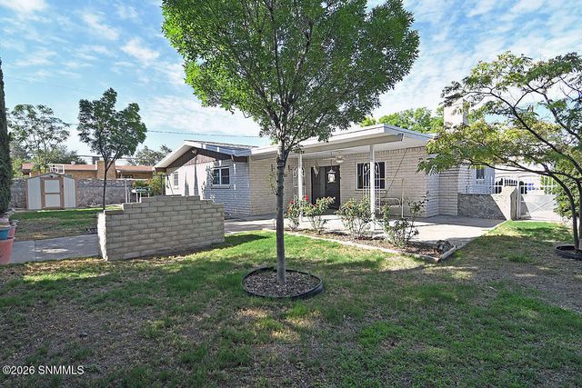 2744 Topley Avenue, Las Cruces, NM 88005
