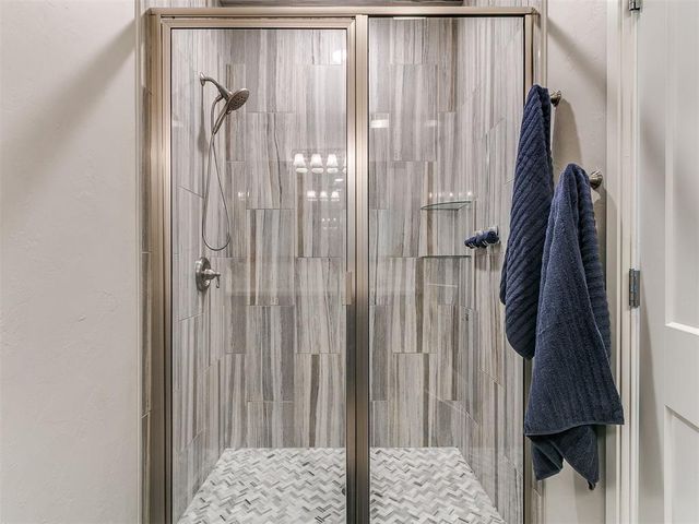 10001 Quarter Horse Trail, Yukon, OK 73099