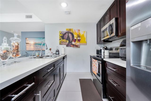 13938 SW 259 WAY, Homestead, FL 33032