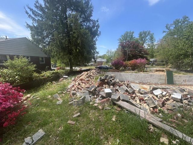 3217 NORFOLK LN, Falls Church, VA 22042