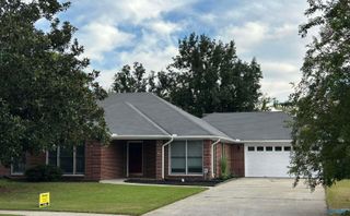 2339 Villaret Drive SW, Huntsville, AL 35803