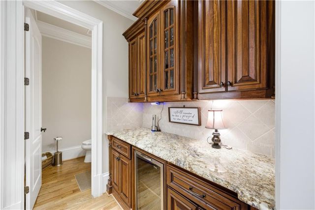 2294 Weeping Oak Drive, Braselton, GA 30517