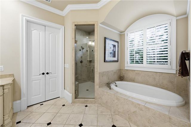 2294 Weeping Oak Drive, Braselton, GA 30517