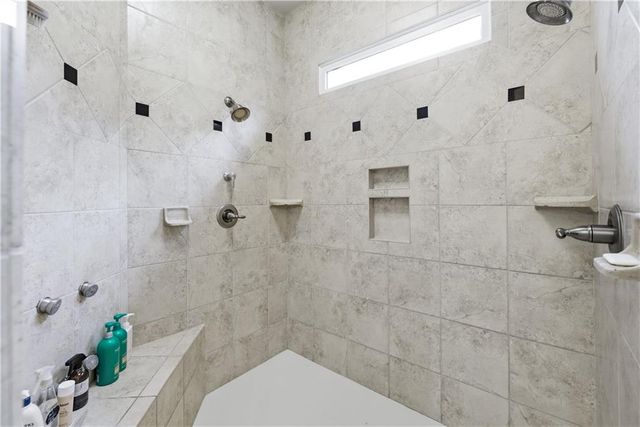 2294 Weeping Oak Drive, Braselton, GA 30517