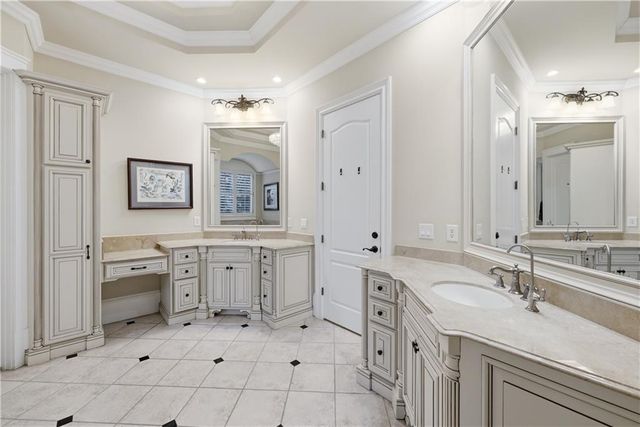 2294 Weeping Oak Drive, Braselton, GA 30517