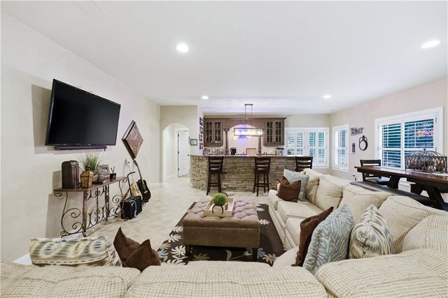 2294 Weeping Oak Drive, Braselton, GA 30517