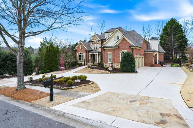 2294 Weeping Oak Drive, Braselton, GA 30517