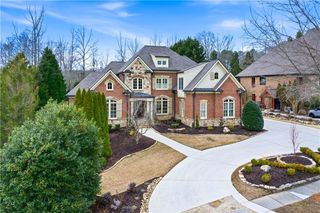 2294 Weeping Oak Drive, Braselton, GA 30517